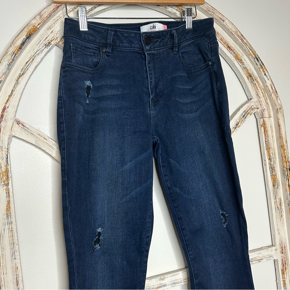 CAbi Style #3194 Dark Dusk Curvy Skinny Distressed Jeans- Size 6 - Picture 5 of 10